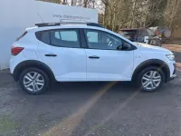 Używany Dacia Sandero Essentiel 2022 Biały Hatchback