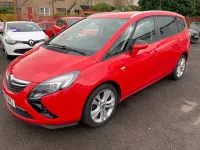 Used Vauxhall Zafira SRi 140 HP (102 kW) 2015 Red MPV