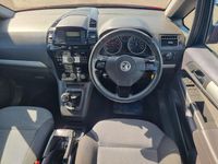 Used Vauxhall Zafira 110 HP (80 kW) 2012 Red MPV