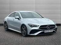 Usado Mercedes CLA200 Executive 161 HP (118 kW) 2025 Prateado Coupé