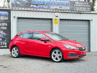 Gebraucht Vauxhall Astra SRi 150 PS (110 kW) 2017 Rot Kleinwagen