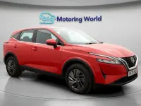 Used Nissan Qashqai Acenta Premium 140 HP (102 kW) 2022 Red SUV