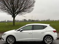Usado Seat Leon FR 150 CV (110 kW) 2017 Blanco Utilitario