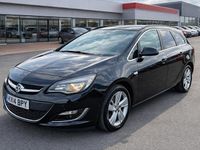 Used Vauxhall Astra SRi 136 HP (100 kW) 2014 Black Estate
