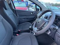 Usado Renault Captur Play 90 HP (66 kW) 2019 Azul SUV