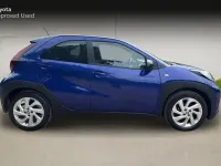 Used Toyota Aygo X PURE 2024 Blue SUV
