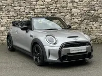 Begagnad Mini Cooper S Cabriolet Classic 175 HK (128 kW) 2024 Silver Cab