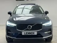 Usado Volvo XC60 Core 2023 Azul SUV