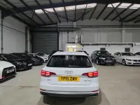 Begagnad Audi A4 Sport 245 HK (180 kW) 2019 Vit Kombi