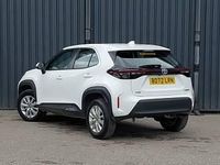 Used Toyota Yaris Hybrid 116 HP (85 kW) 2023 White Estate