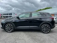 Second-hand Vauxhall Grandland X Elite 130 CP (95 kW) 2021 Negru SUV