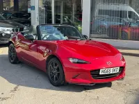 Used Mazda MX5 Inclusive 131 HP (96 kW) 2016 Red Cabriolet
