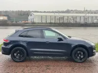 Used Porsche Macan 265 HP (194 kW) 2021 Blue SUV