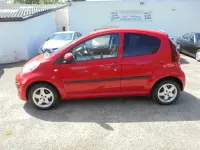 Used Peugeot 107 Allure 68 HP (50 kW) 2013 Red Hatchback