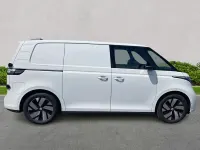 Usado VW ID. Buzz 210 kW (286 CV) 2025 Blanco Monovolumen