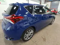 Used Toyota Auris 116 HP (85 kW) 2017 Blue Hatchback