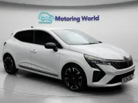 Gebraucht Renault Clio V Techno 90 PS (66 kW) 2024 Weiß Kleinwagen