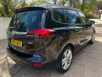 Used Vauxhall Zafira Tourer SRi 140 HP (102 kW) 2017 Black MPV