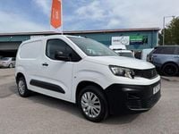 Second-hand Peugeot Partner Premium 2021 Alb Monovolum