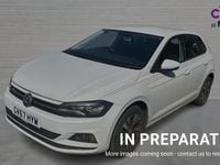 Used VW Polo SE 65 HP (47 kW) 2018 Pure white Hatchback