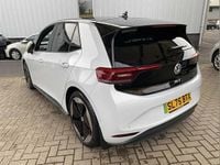 Used VW ID.3 Pro 150 kW (204 HP) 2025 White Hatchback