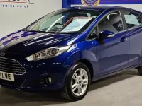 Usado Ford Fiesta Zetec 2017 Azul Utilitario
