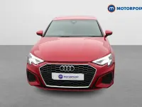 Begagnad Audi A3 Comfort 2022 Röd Sedan