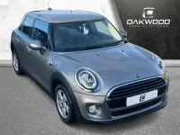 Używany Mini Cooper D Hatch 116 KM (85 kW) 2018 Srebrny Hatchback