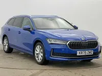 Used Skoda Superb SE Technology 147 HP (108 kW) 2025 Energy blue Estate