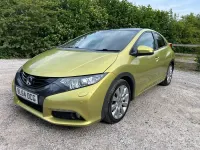 Used Honda Civic EX 142 HP (104 kW) 2014 Yellow Hatchback
