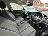 Usado VW T-Roc SE 115 HP (84 kW) 2019 Azul SUV