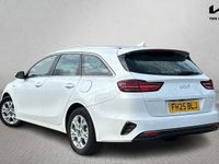 Used Kia Ceed 138 HP (101 kW) 2025 White Hatchback