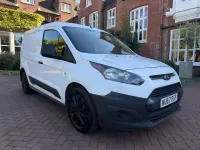 Used Ford Transit Connect 2017 White MPV