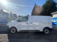 Used Citroën Dispatch 142 HP (104 kW) 2022 White MPV