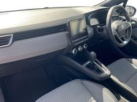 Used Renault Clio V Techno 143 HP (105 kW) 2025 Blue