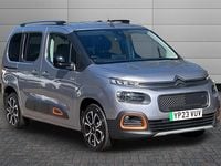 Usado Citroën e-Berlingo XTR 100 kW (136 HP) 2023 Cinzento Monovolume
