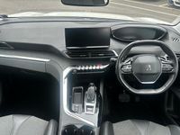 Used Peugeot 5008 Allure Premium 131 HP (96 kW) 2022 SUV