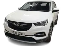 Used Vauxhall Grandland X Sport 120 HP (88 kW) 2018 White SUV