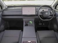 New Leapmotor C10 160 kW (218 HP) 2025 Pearl  metallic black SUV