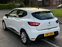 Used Renault Clio Dynamique 2017 White Hatchback