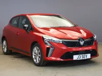 Used Renault Clio V Evolution 143 HP (105 kW) 2024 Red Hatchback