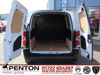 Used Citroën Berlingo 100 HP (73 kW) 2024 White MPV