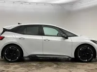 Used Cupra Born e-Boost 169 kW (230 HP) 2022 White Hatchback