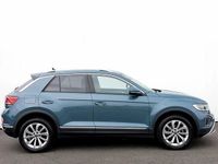 Begagnad VW T-Roc Style 150 HK (110 kW) 2024 Blå SUV