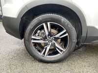 Used Volvo XC40 Plus 163 HP (119 kW) 2022 White SUV