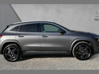 Usado Mercedes GLA250 Executive 214 HP (157 kW) 2025 Cinzento SUV
