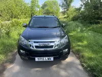 Used Isuzu D-Max 2015 Black Pickup