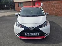 Used Toyota Aygo x-press 69 HP (50 kW) 2017 White Hatchback