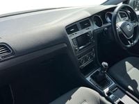 Usado VW Golf VII SE 105 HP (77 kW) 2014 Citadino