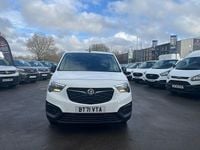 Used Vauxhall Combo 100 HP (73 kW) 2021 White Van